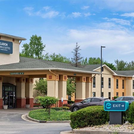 Clarion Inn & Suites Northwest Indianapolis Exteriér fotografie